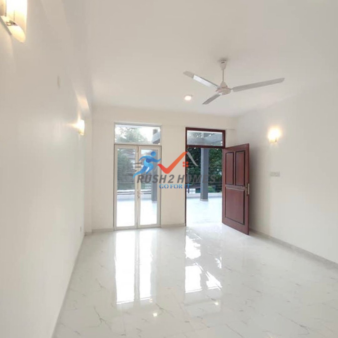 3-Storey Residential Building for Sale in Koswatta, Thalangama