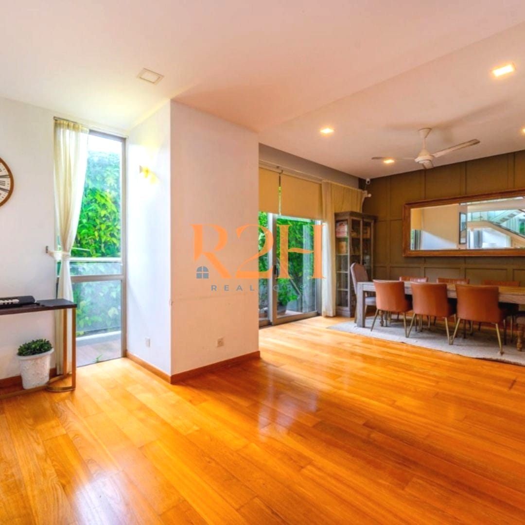 DUPLEX Apartment for Sale in Colombo 07